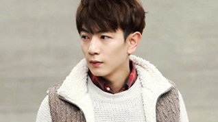适合中学生男生发型推荐 学校也能拥有帅气型男发型