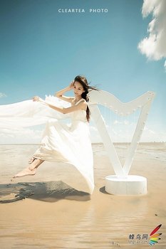 漂浮的旋律 教你在海边拍出唯美女神范
