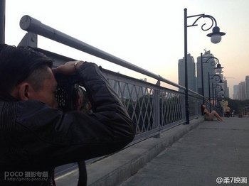 清晨弱光人像拍摄