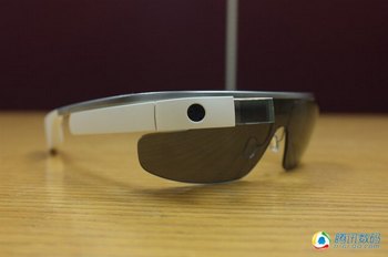 谷歌眼镜2.0版评测：前景广阔但局限性明显