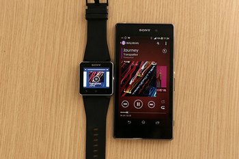 Smartwatch 2飺˫ֵ